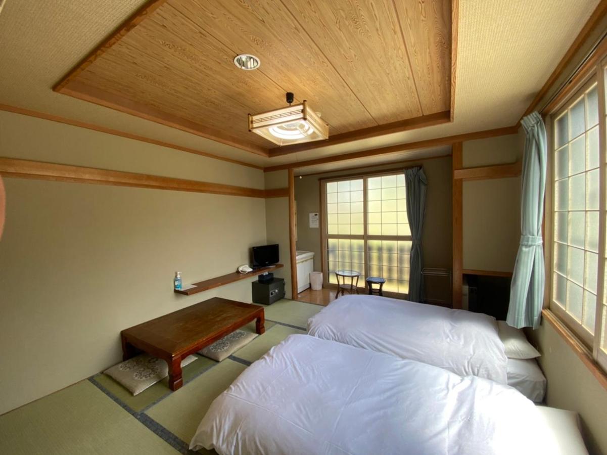 Hotel Oyado Uchidaya à Nozawaonsen Extérieur photo